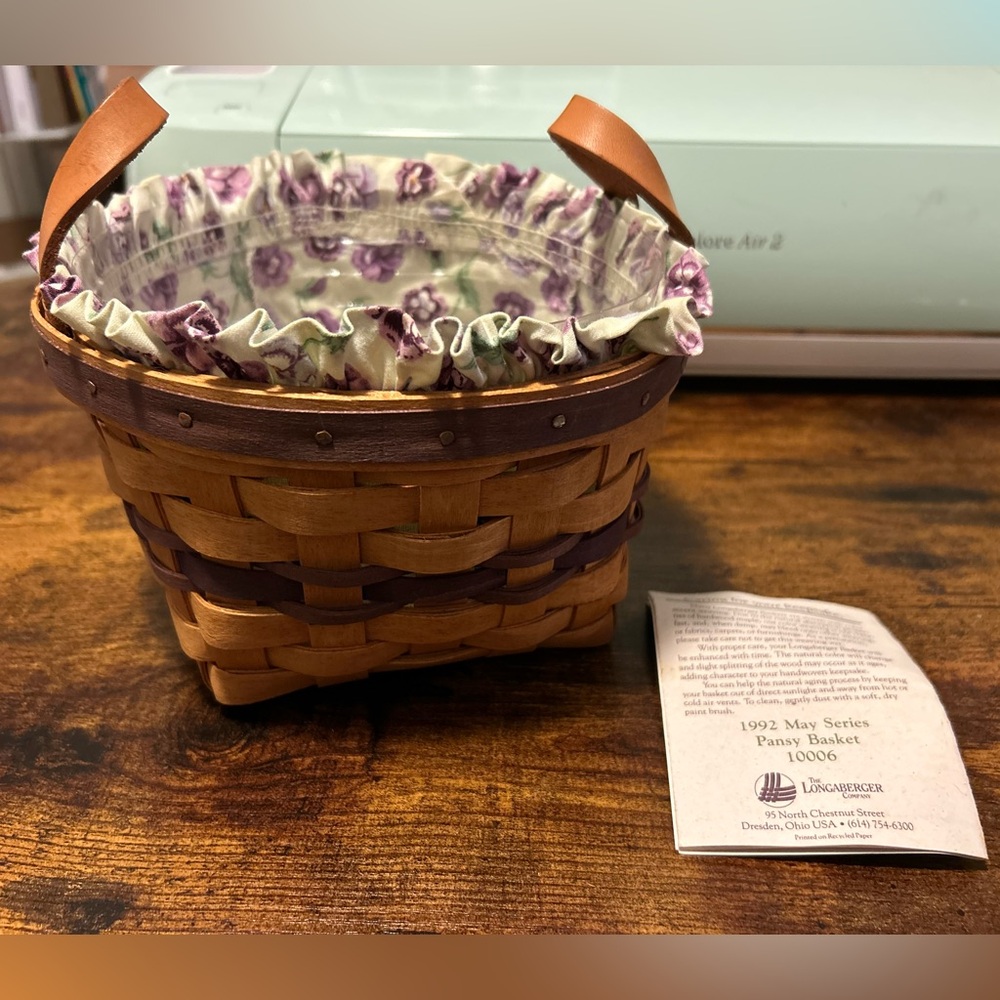 Longaberger 1992 May Series Pansy Basket with Liners